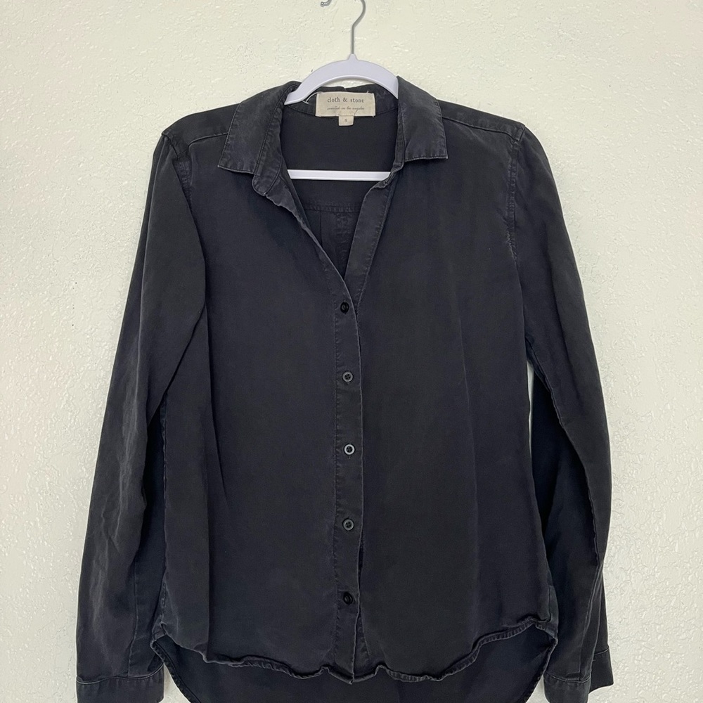 Cloth & stone Small button down - Picture 4 of 4